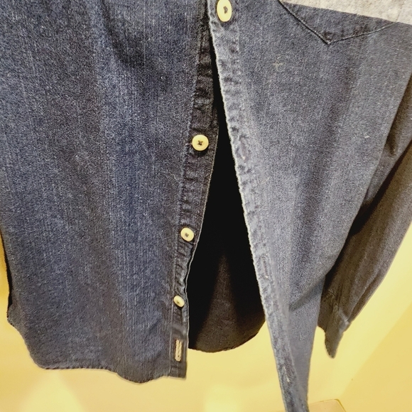 PREMIUM Indigo American Eagle Outfitters Denim Cotton Button Down Shirt size S - Picture 5 of 10